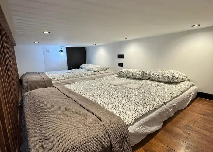 Coal & Copper Lofts Lägenhet